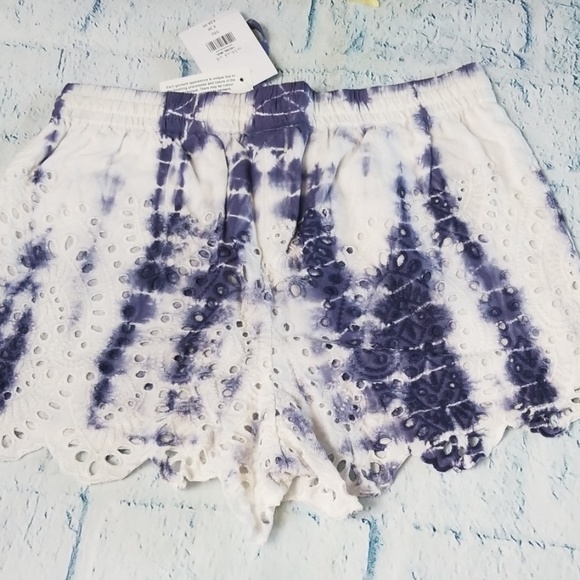 TopShop High Waist Scallop Hem Tie Dye Shorts - Picture 4 of 7
